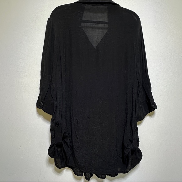 Black Button-Up Silk Tunic - Picture 7 of 10
